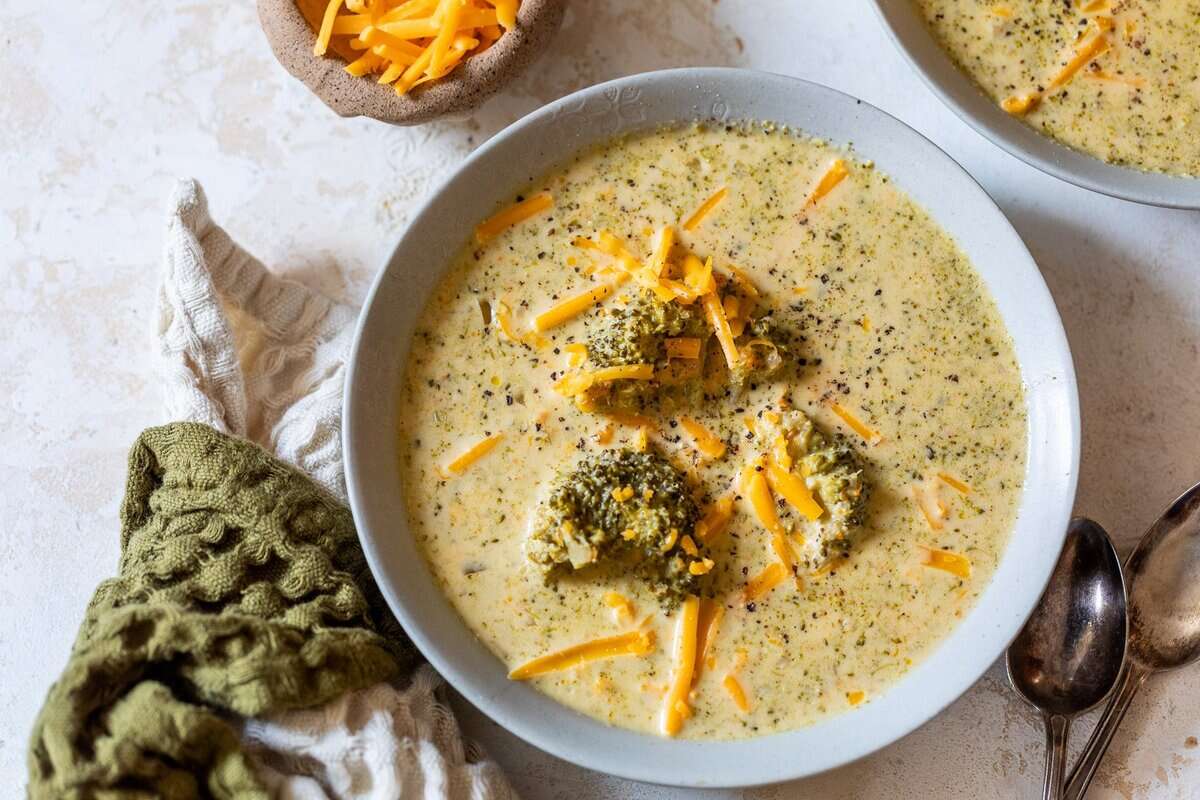 The Easiest Dump-and-Go Slow Cooker Broccoli Cheese Soup